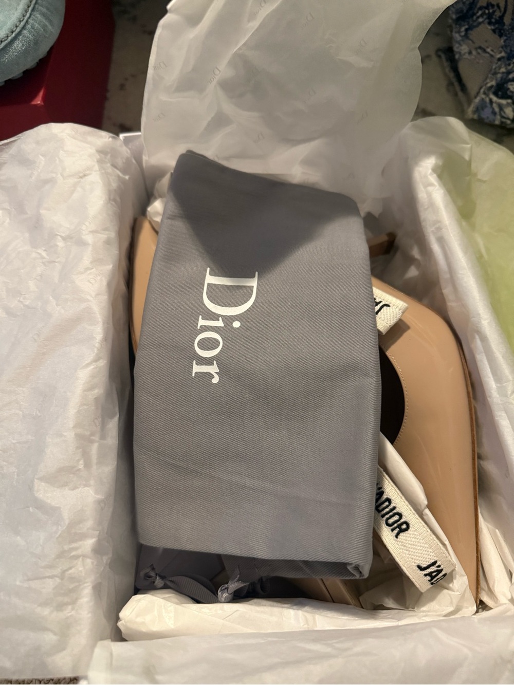 Dior Beige Patent Leather Slingback Pumps with Logo Strap - Picture 2 of 6